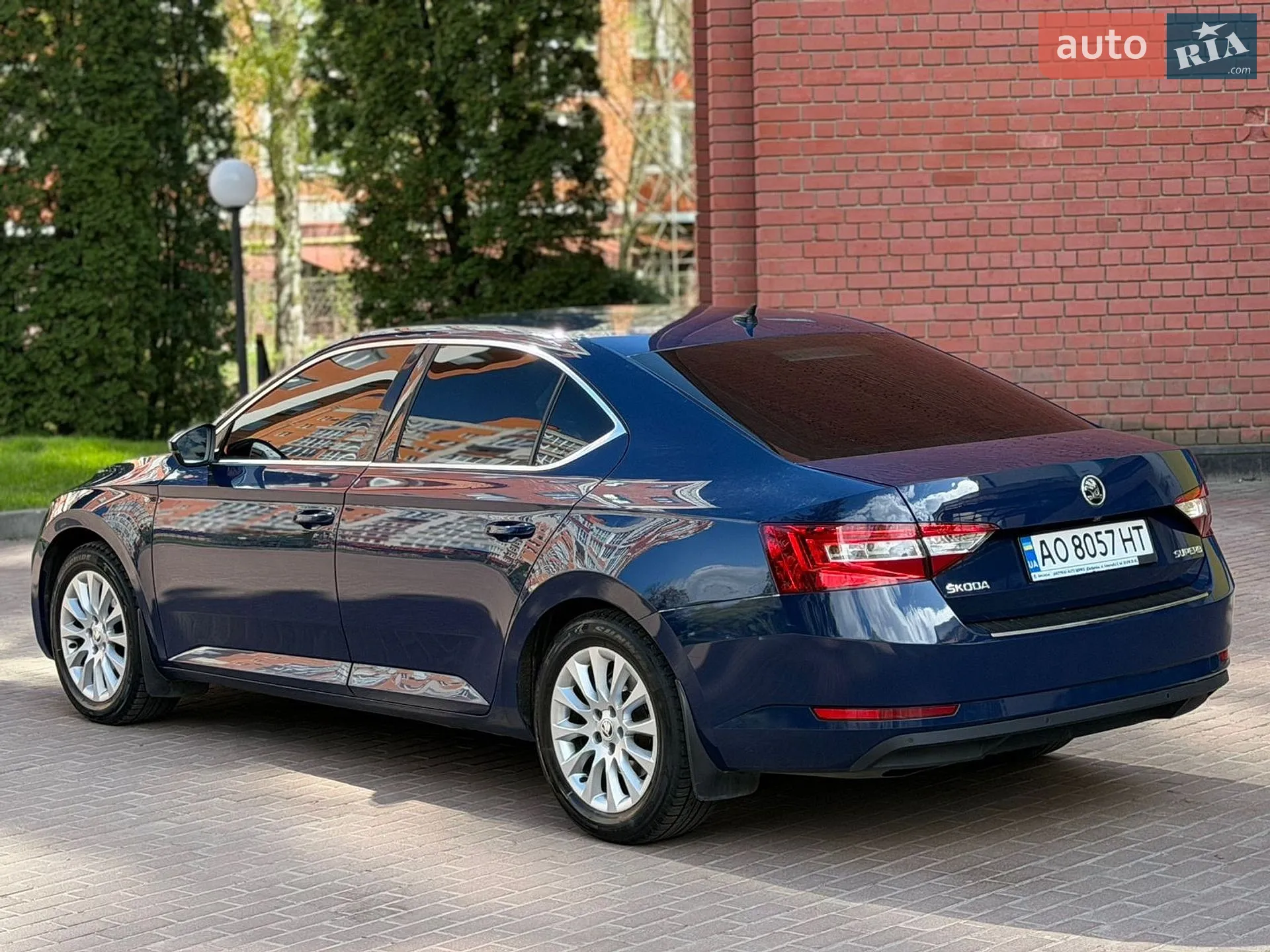2015 Skoda Superb - мініатюра 5