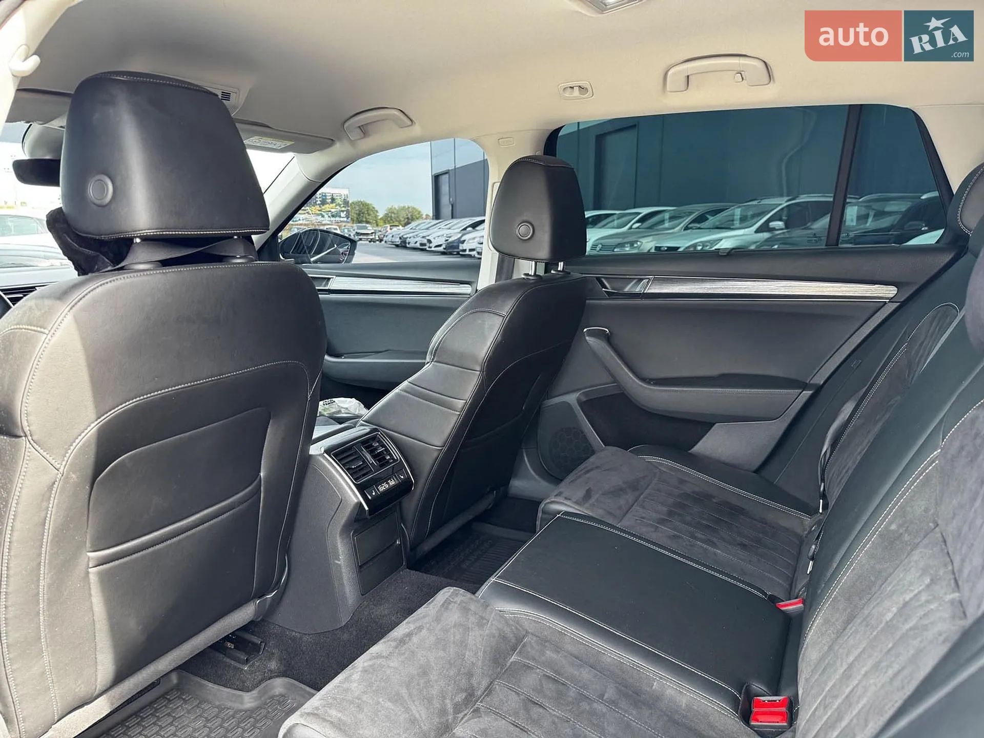 2020 Skoda Superb - мініатюра 39