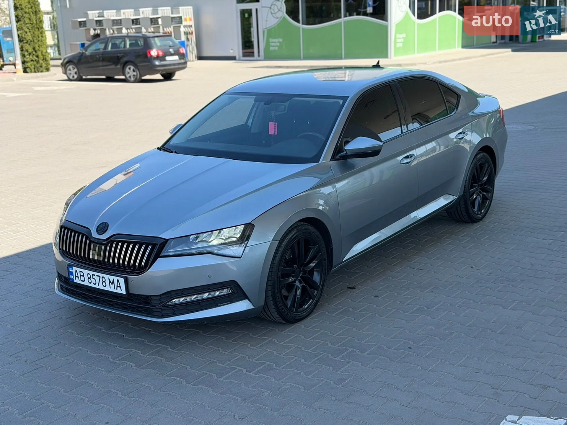 2019 Skoda Superb - мініатюра 3