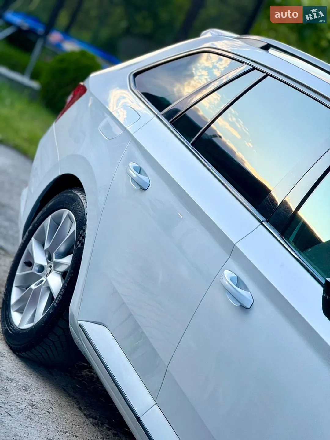 2019 Skoda Superb - мініатюра 10
