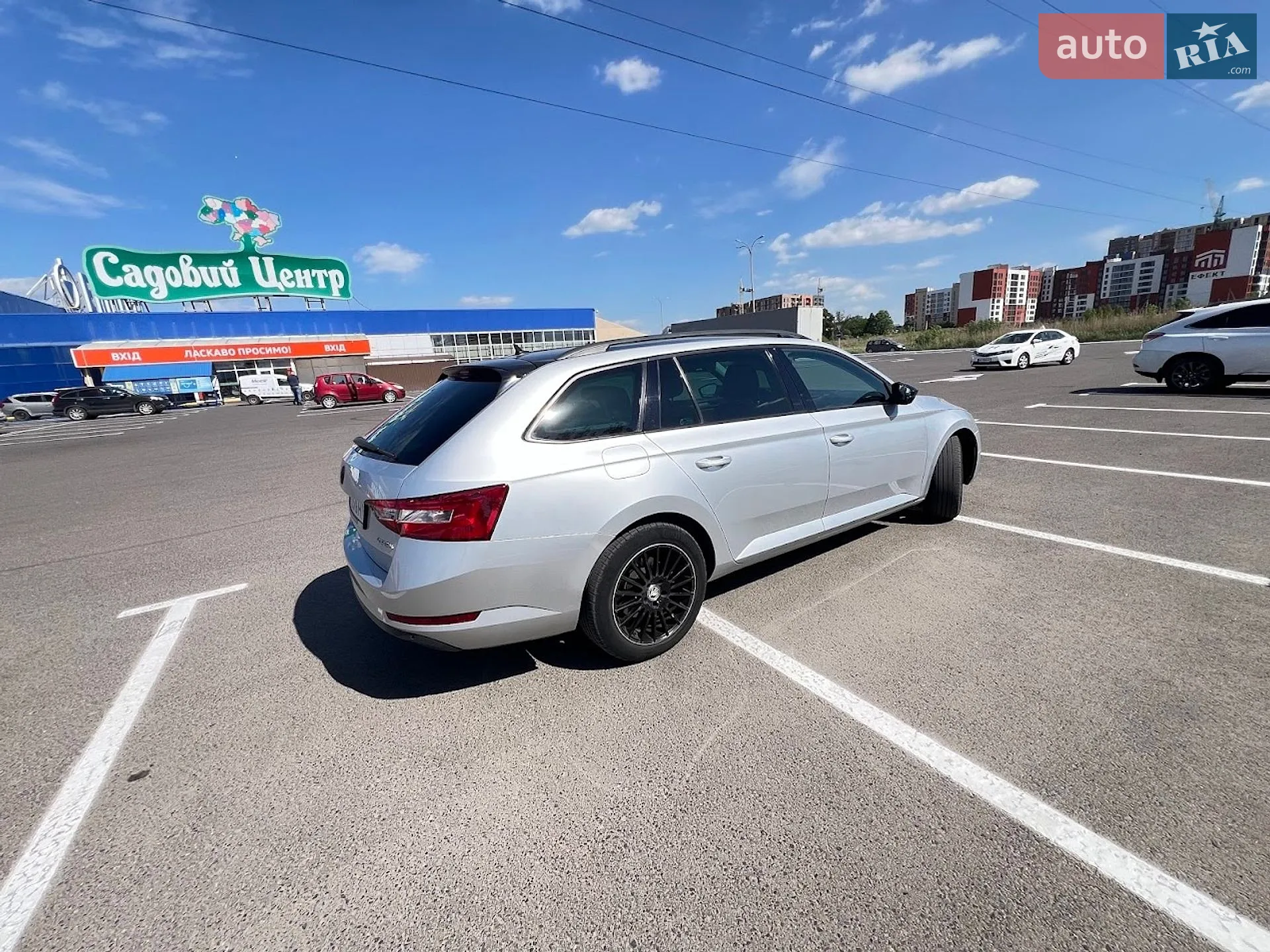 2016 Skoda Superb - мініатюра 5