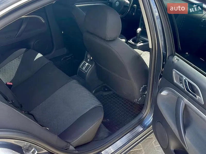 Skoda Superb 2007 VIN TMBCR63UX89012507 фото оголошення 8 з 40