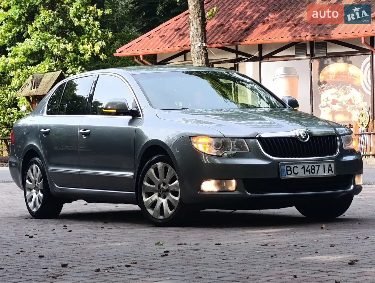 2010 Skoda Superb - мініатюра 33