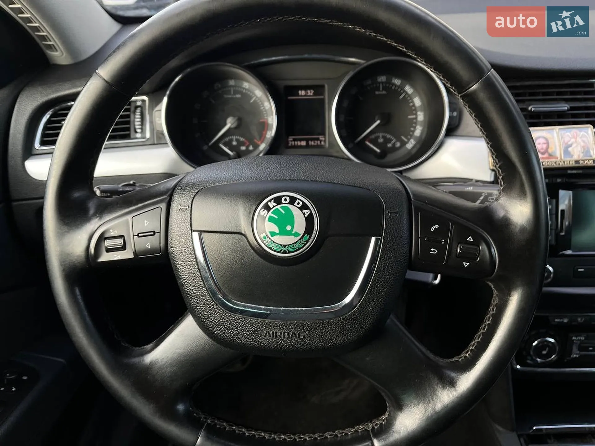 2011 Skoda Superb - мініатюра 15