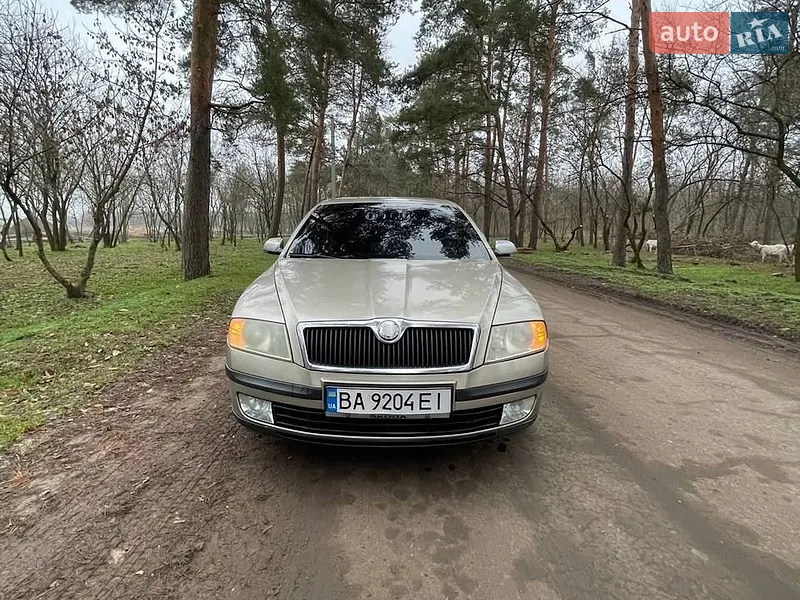 Skoda Superb 2004
