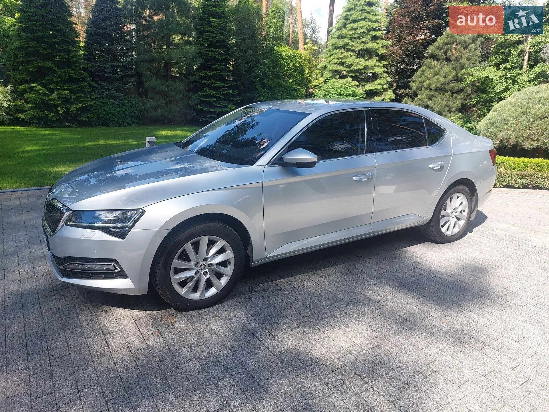 2019 Skoda Superb - мініатюра 12