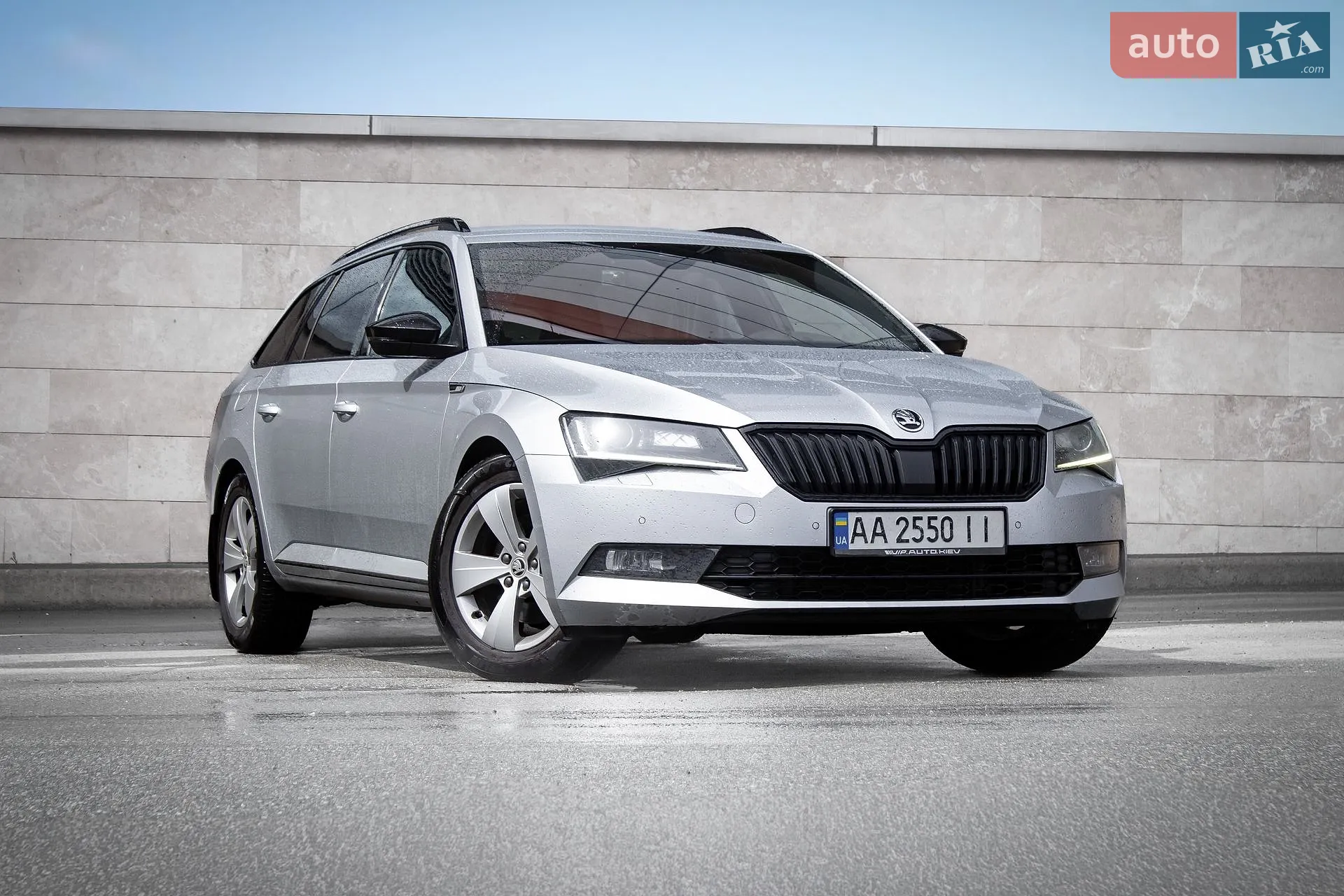 2017 Skoda Superb - фото 1