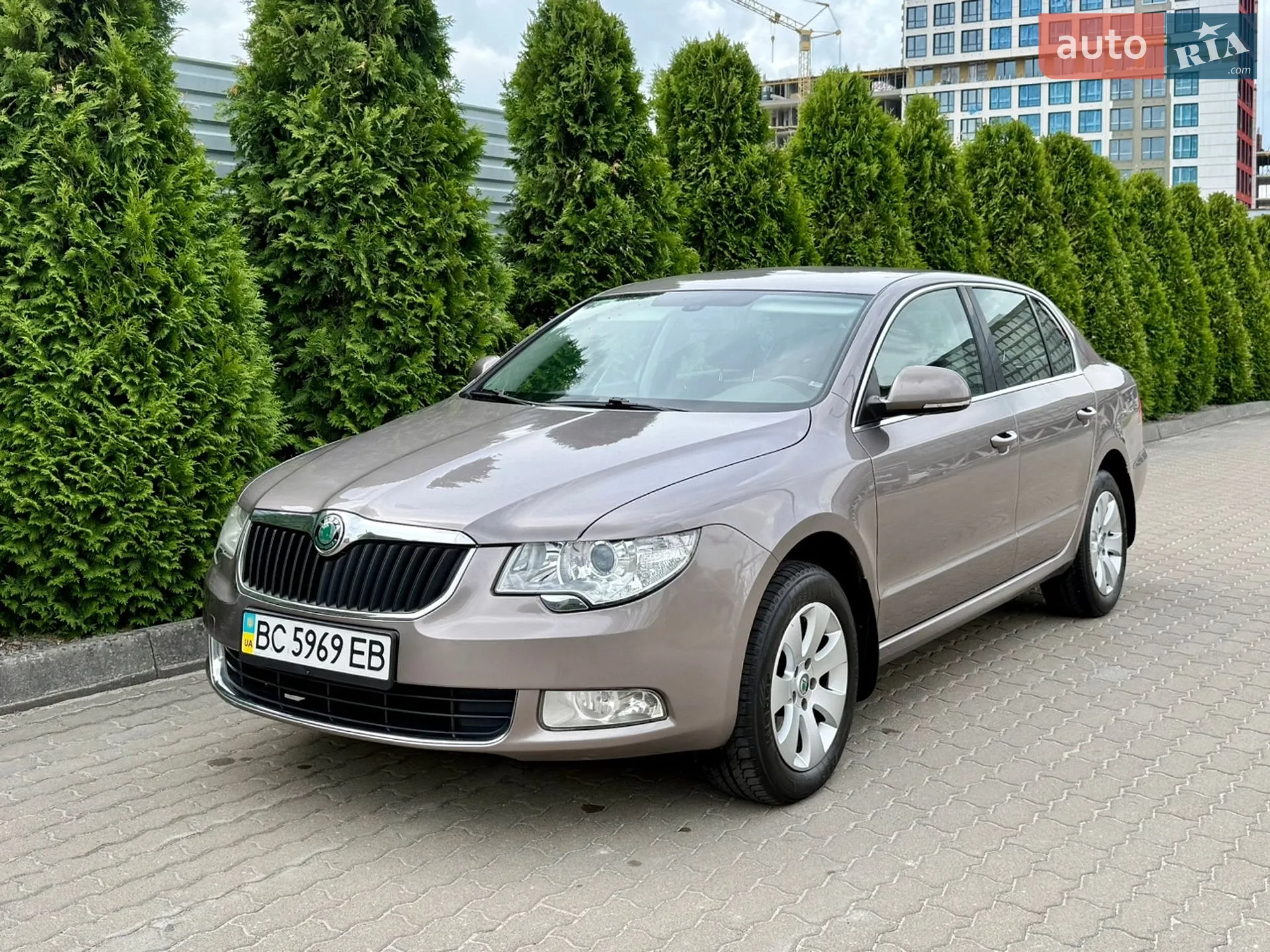 2012 Skoda Superb - мініатюра 16