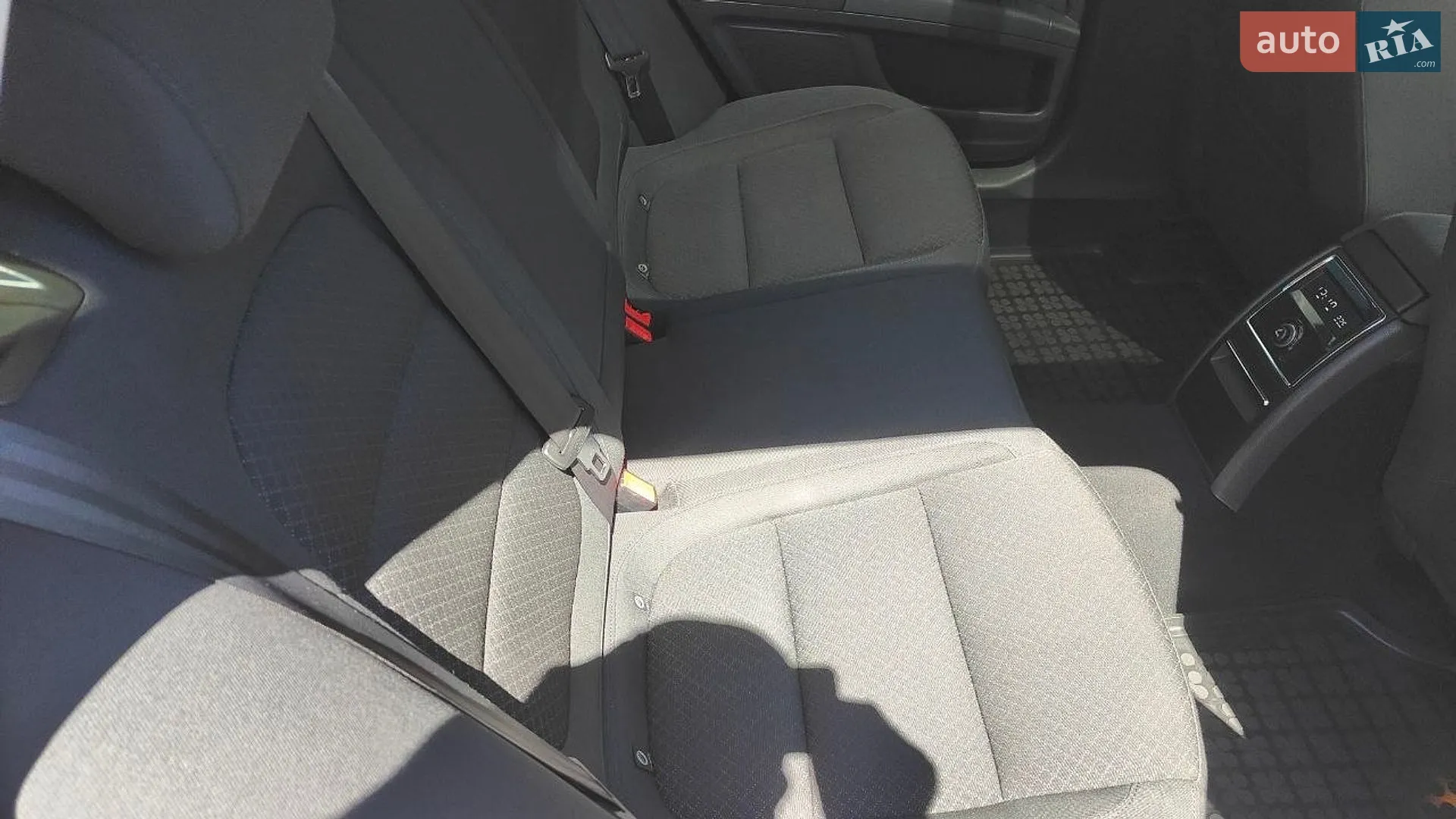 2014 Skoda Superb - мініатюра 16