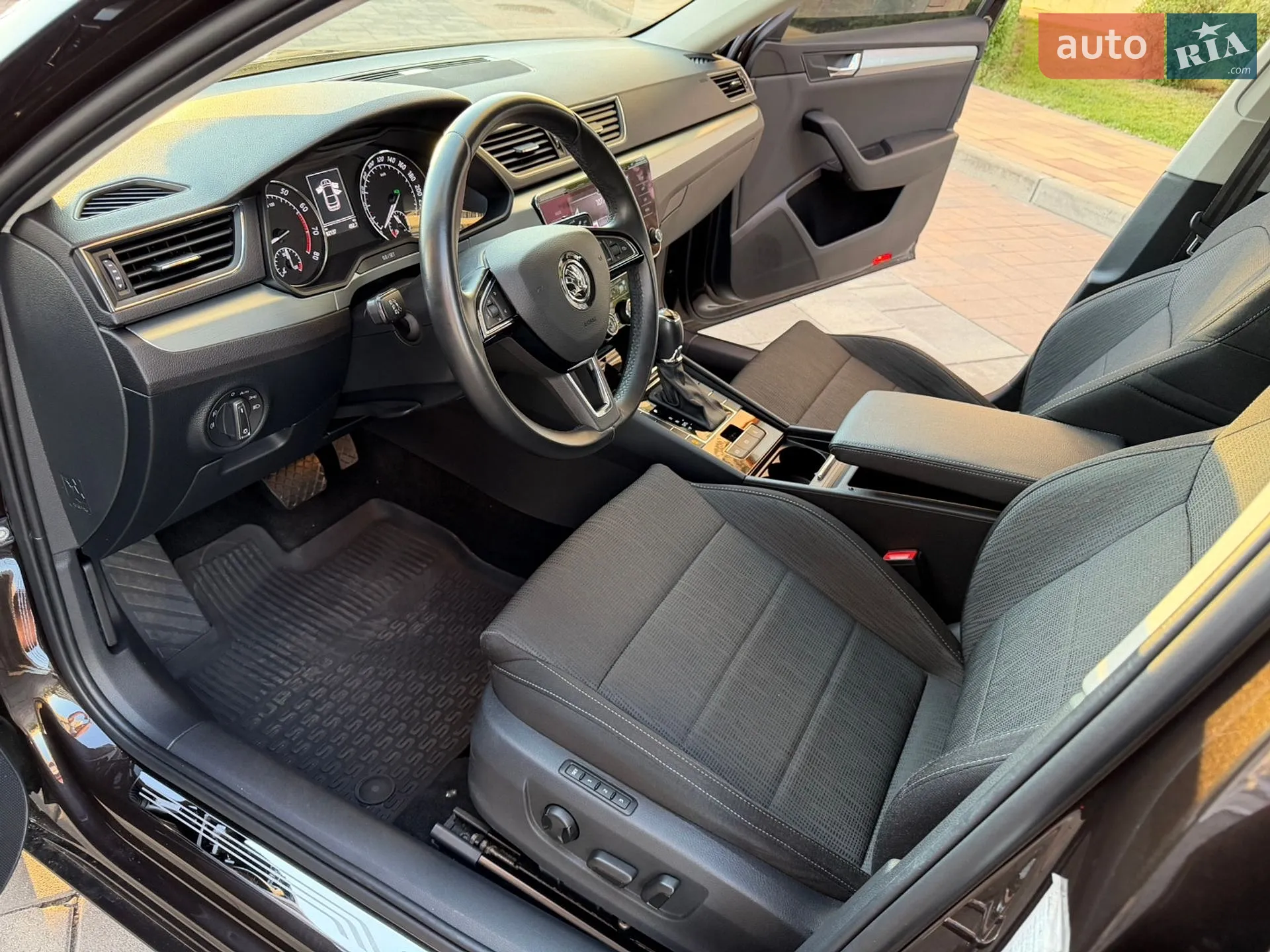 2018 Skoda Superb - мініатюра 13