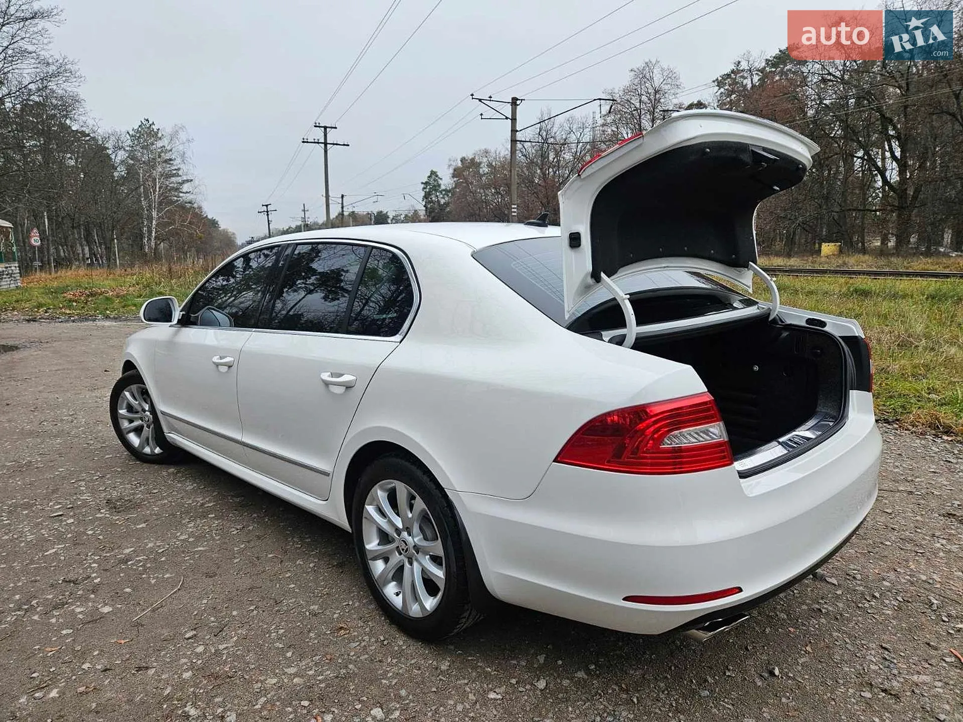 2013 Skoda Superb - мініатюра 18