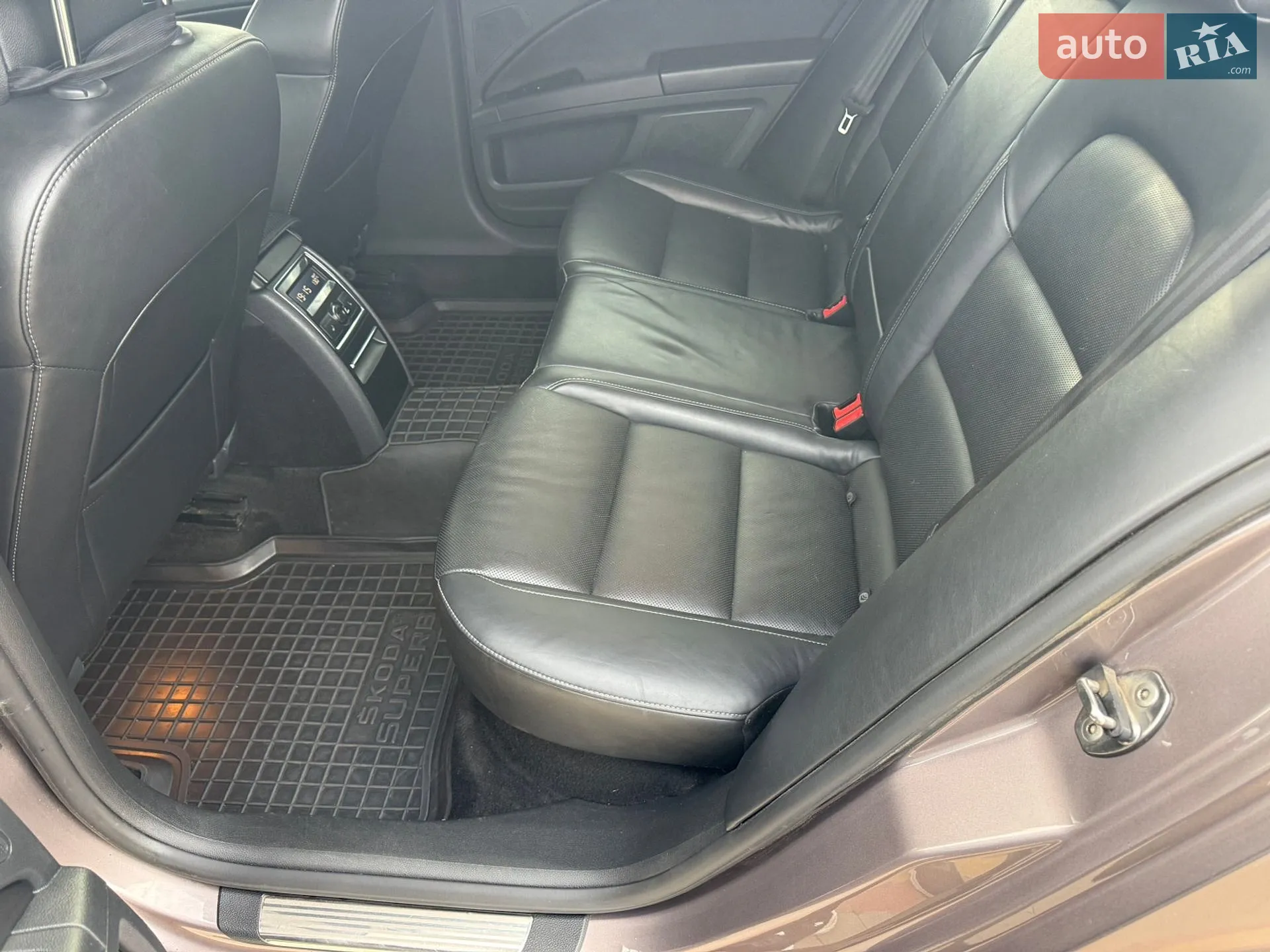 2013 Skoda Superb - мініатюра 16