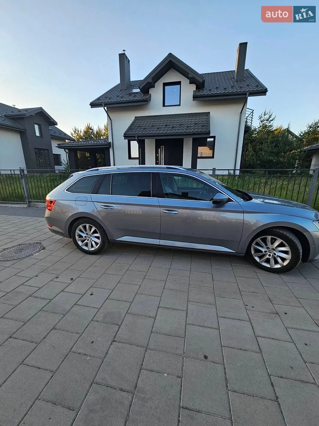 2015 Skoda Superb - мініатюра 11