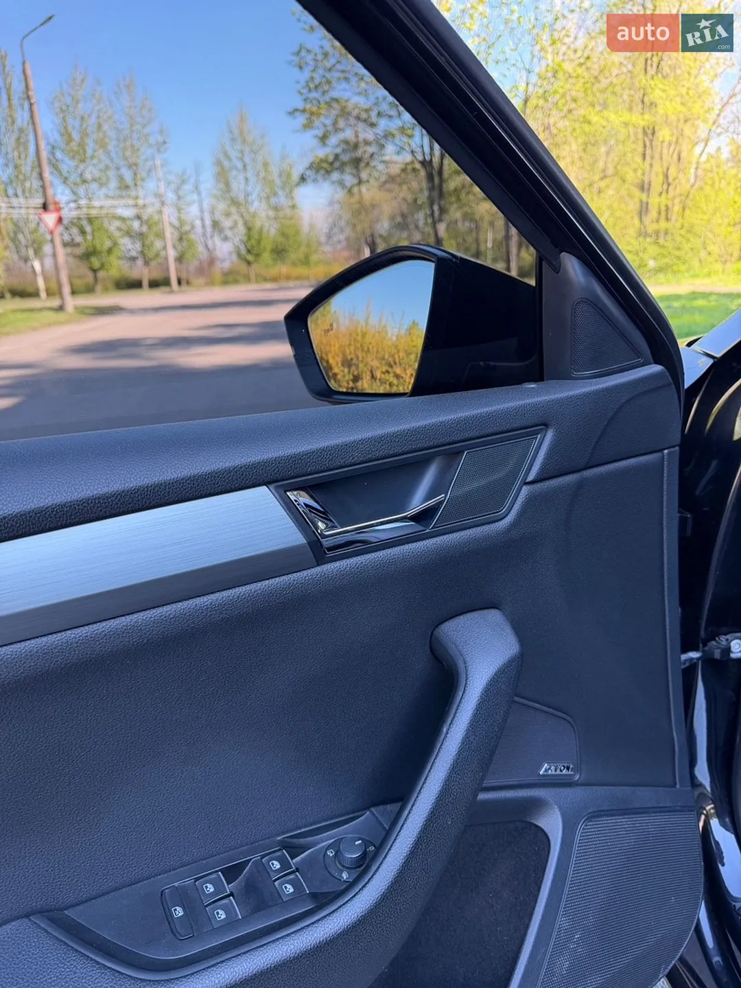 2015 Skoda Superb - мініатюра 24