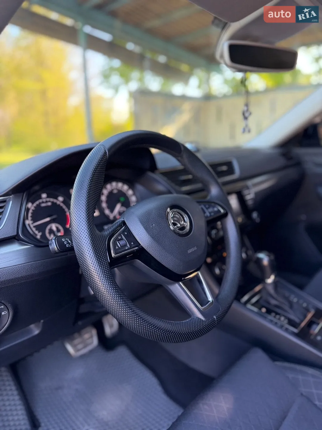 2015 Skoda Superb - мініатюра 52