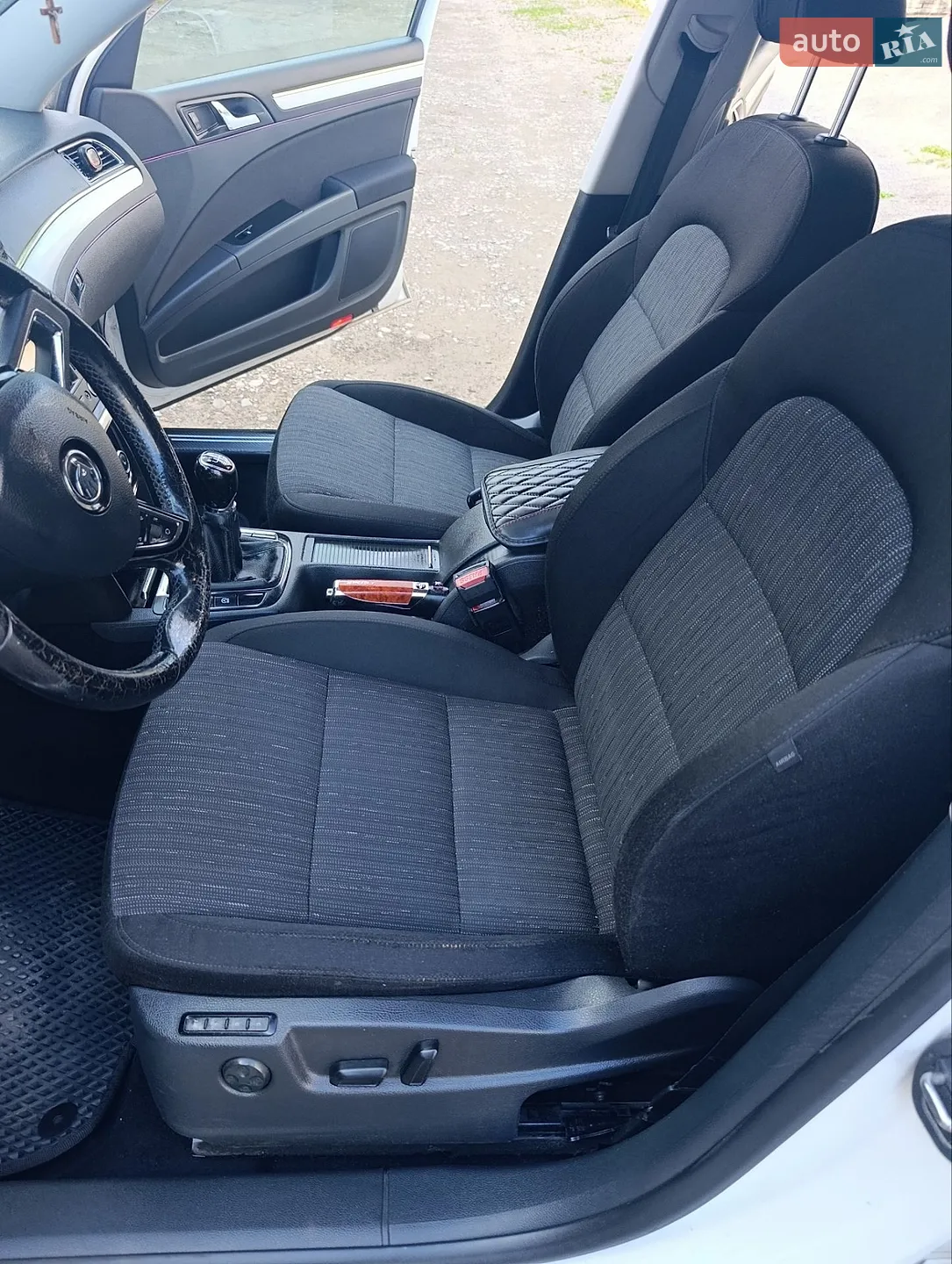 2014 Skoda Superb - мініатюра 5