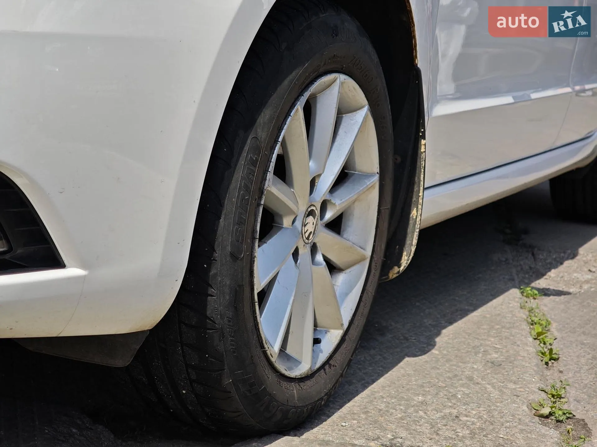 2013 Skoda Superb - мініатюра 7