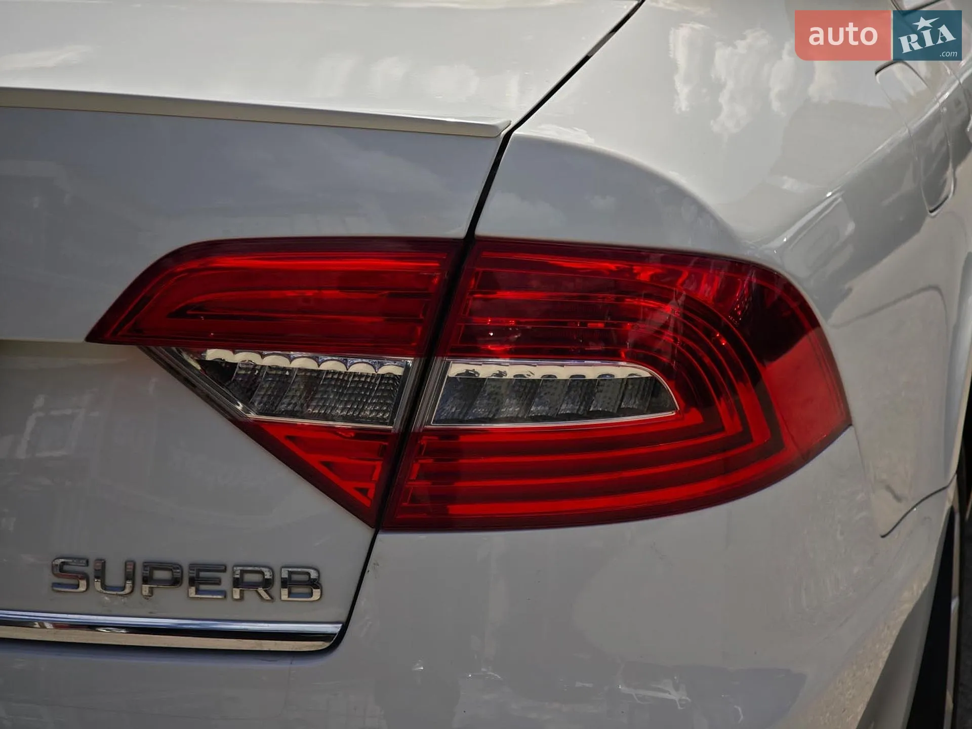 2013 Skoda Superb - мініатюра 12