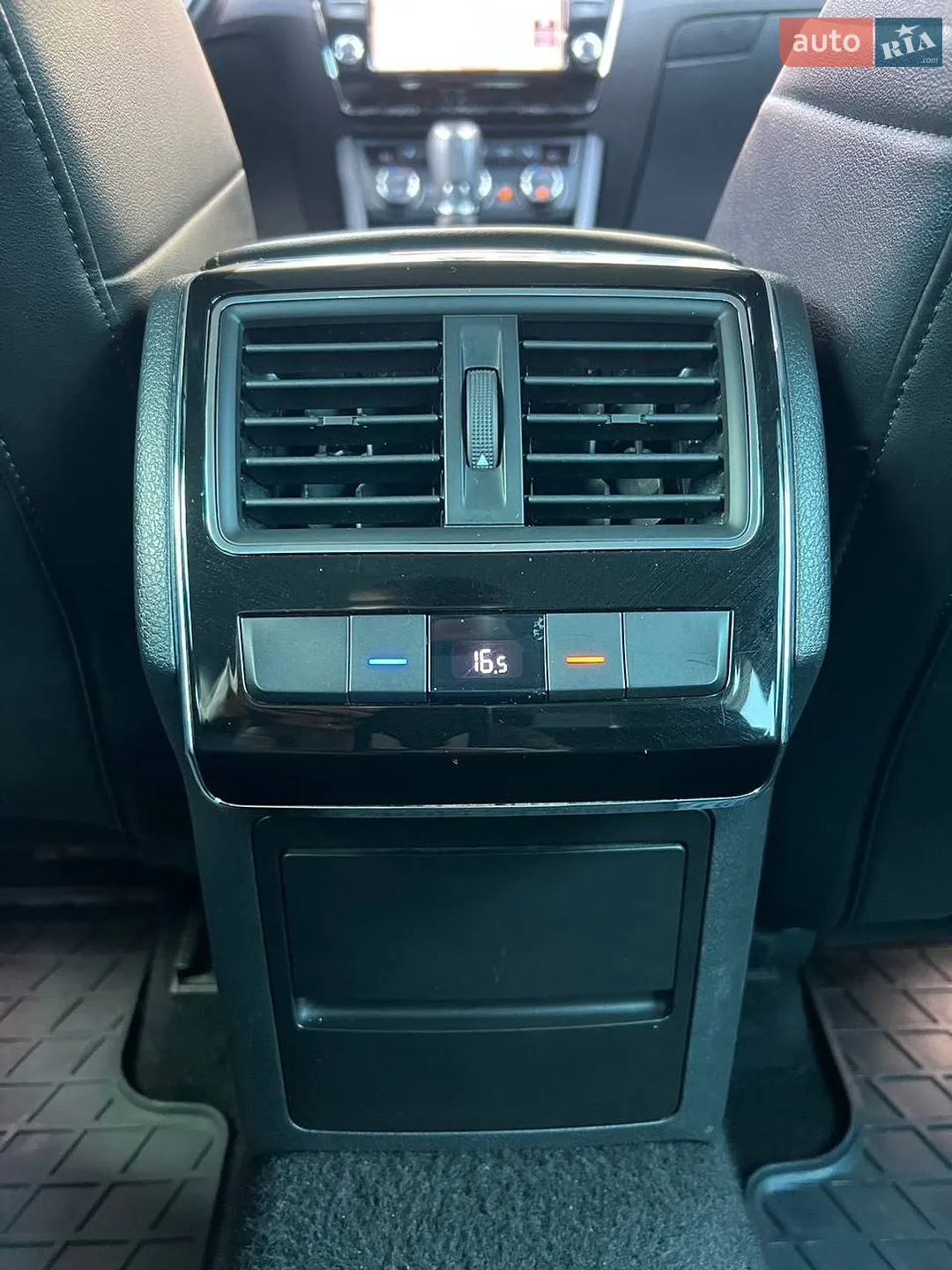 2016 Skoda Superb - мініатюра 37