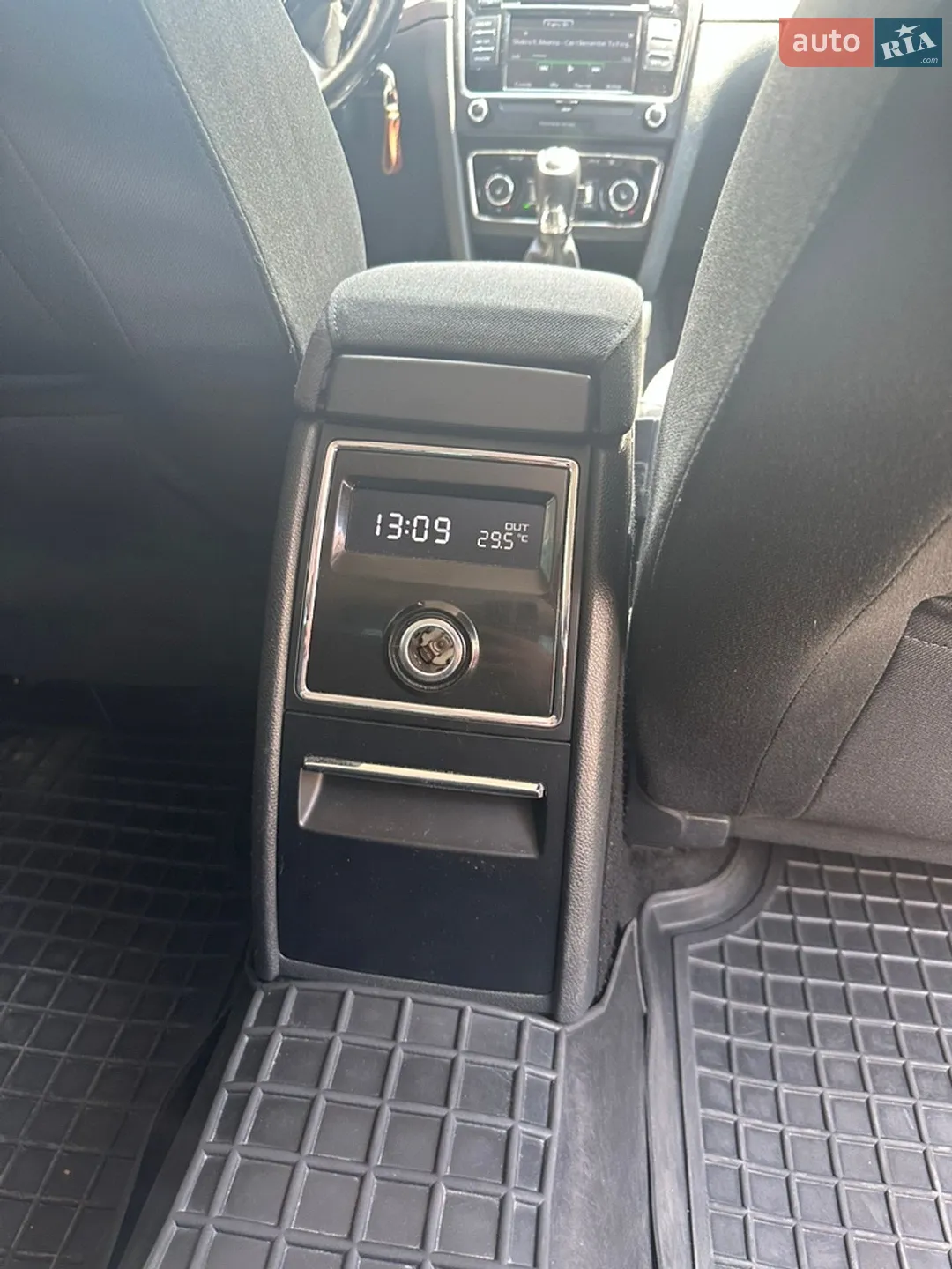 2013 Skoda Superb - мініатюра 8
