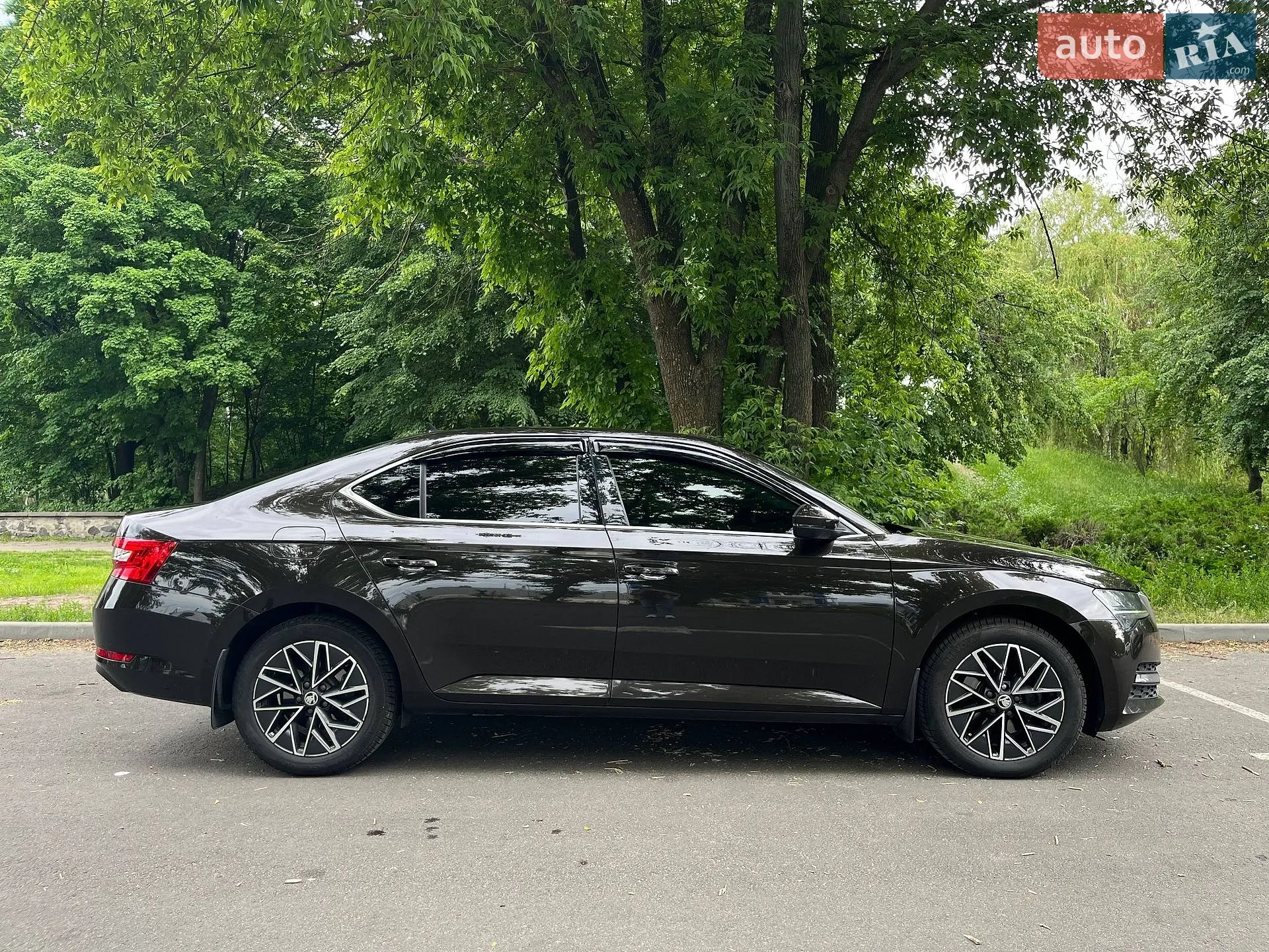 2019 Skoda Superb - мініатюра 4