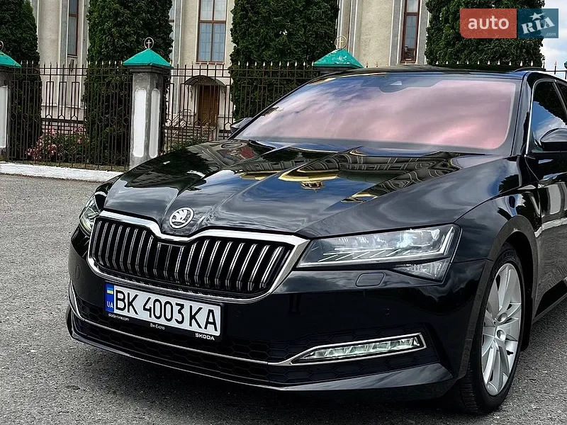 Skoda Superb 2022 VIN TMBAH7NP7N7010406 фото оголошення 20 з 78