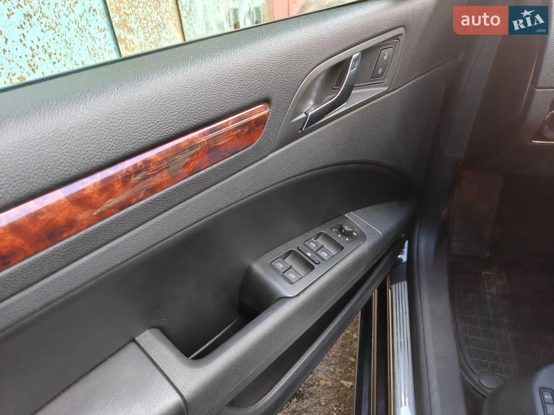 2010 Skoda Superb - мініатюра 5