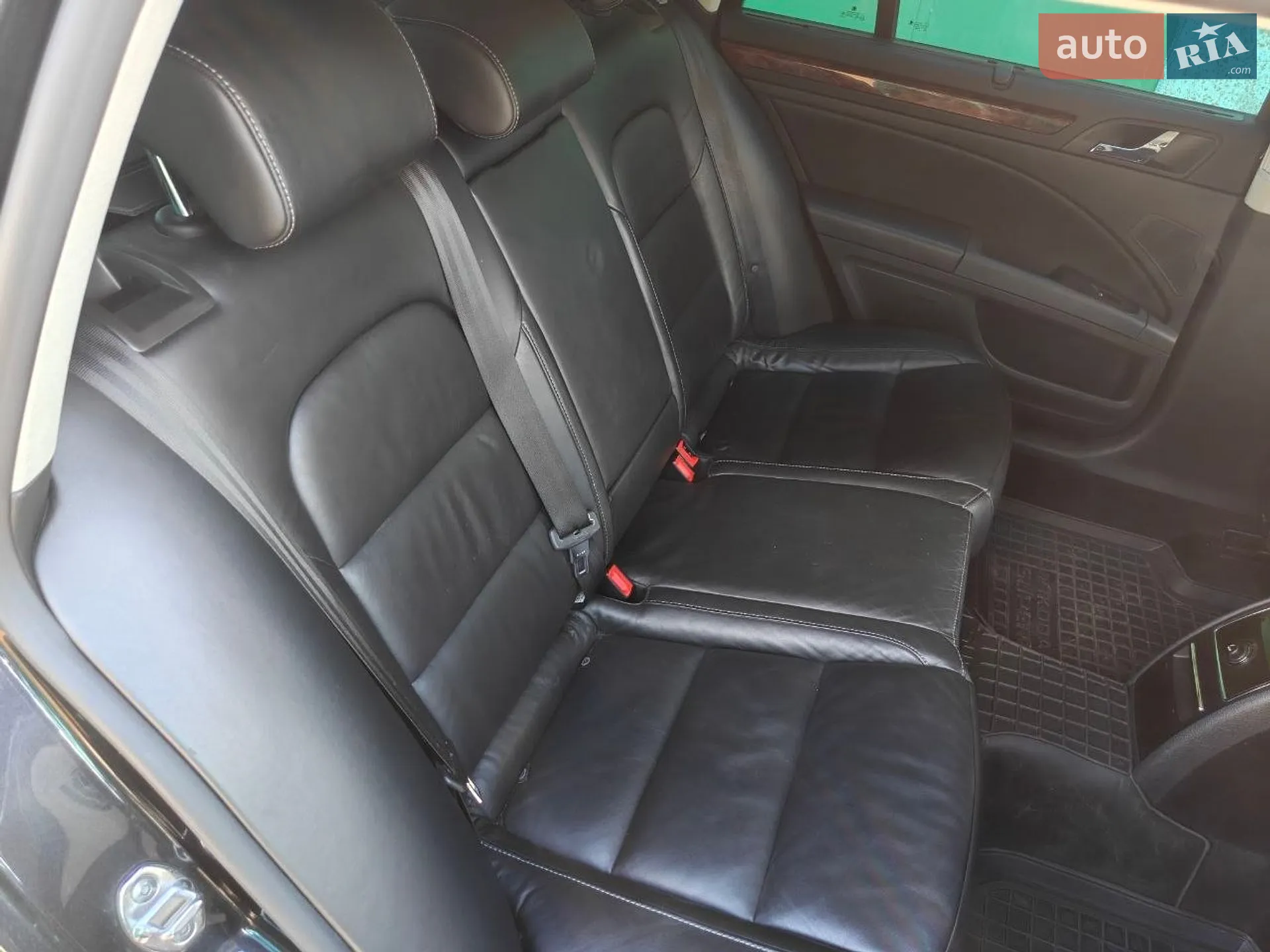 2010 Skoda Superb - мініатюра 34