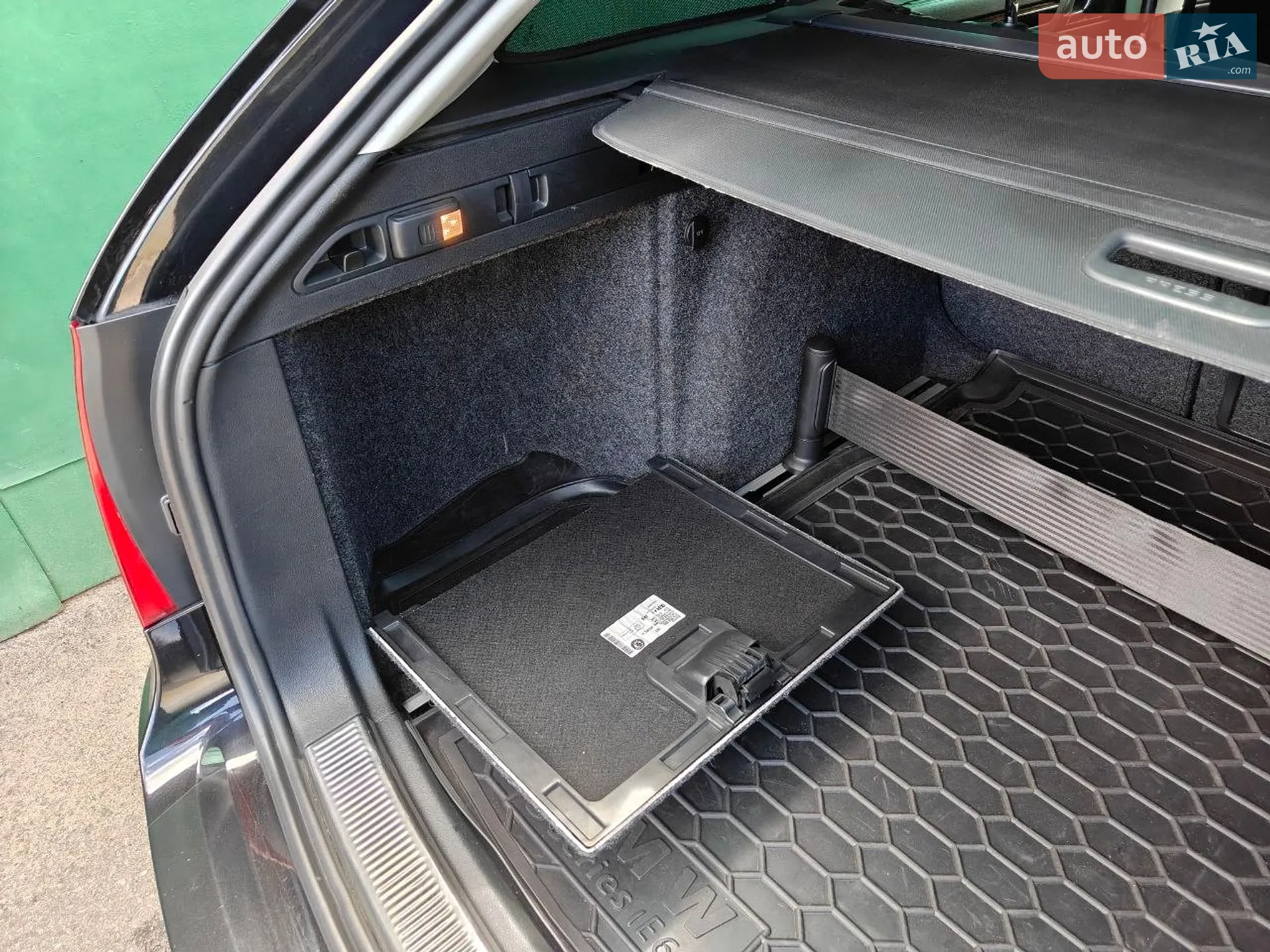 2010 Skoda Superb - мініатюра 52