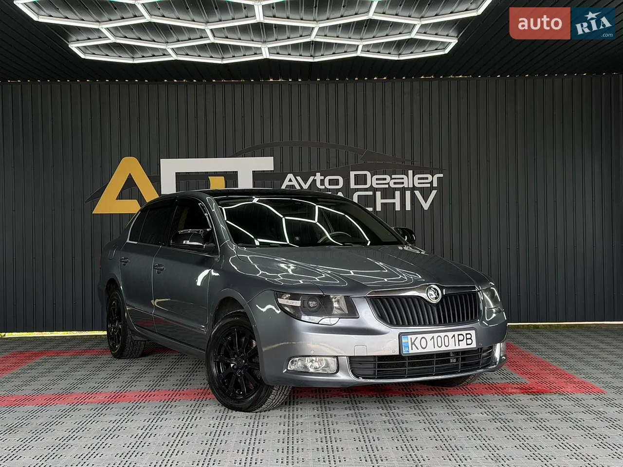 2011 Skoda Superb - мініатюра 23