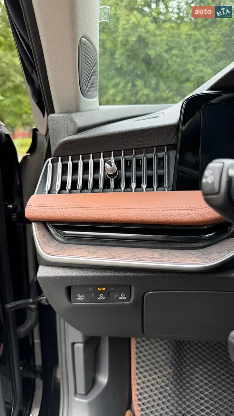 2025 Skoda Superb - мініатюра 8