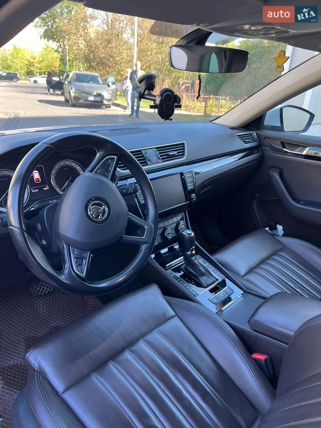 2016 Skoda Superb - мініатюра 31