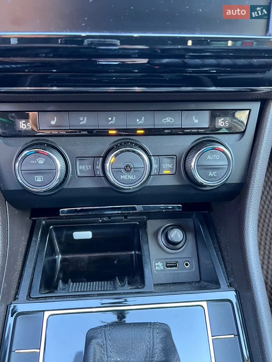 2016 Skoda Superb - мініатюра 34