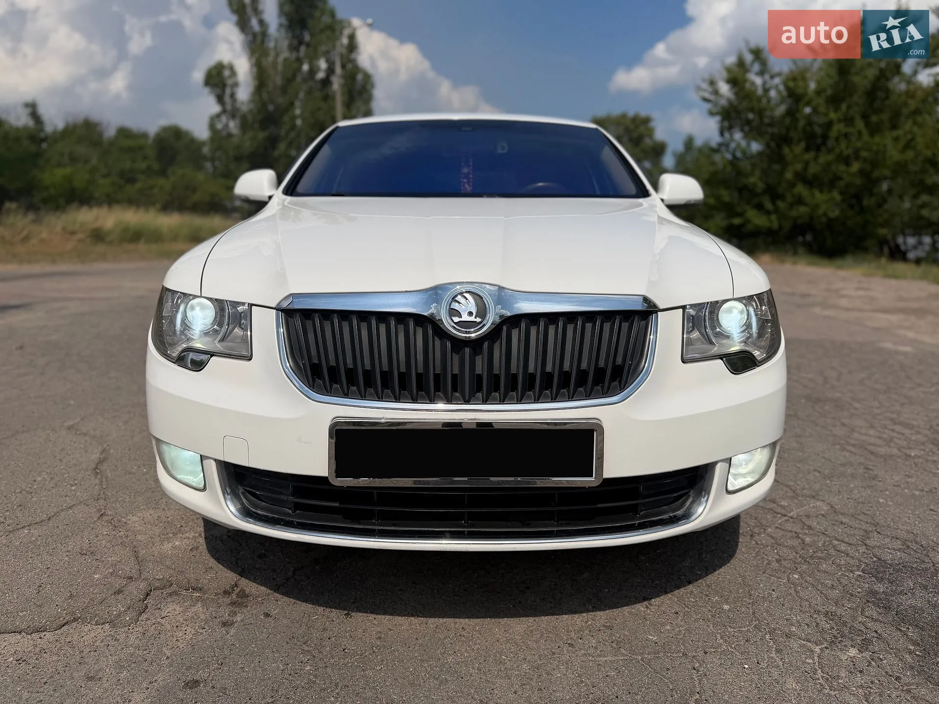 2012 Skoda Superb - мініатюра 2