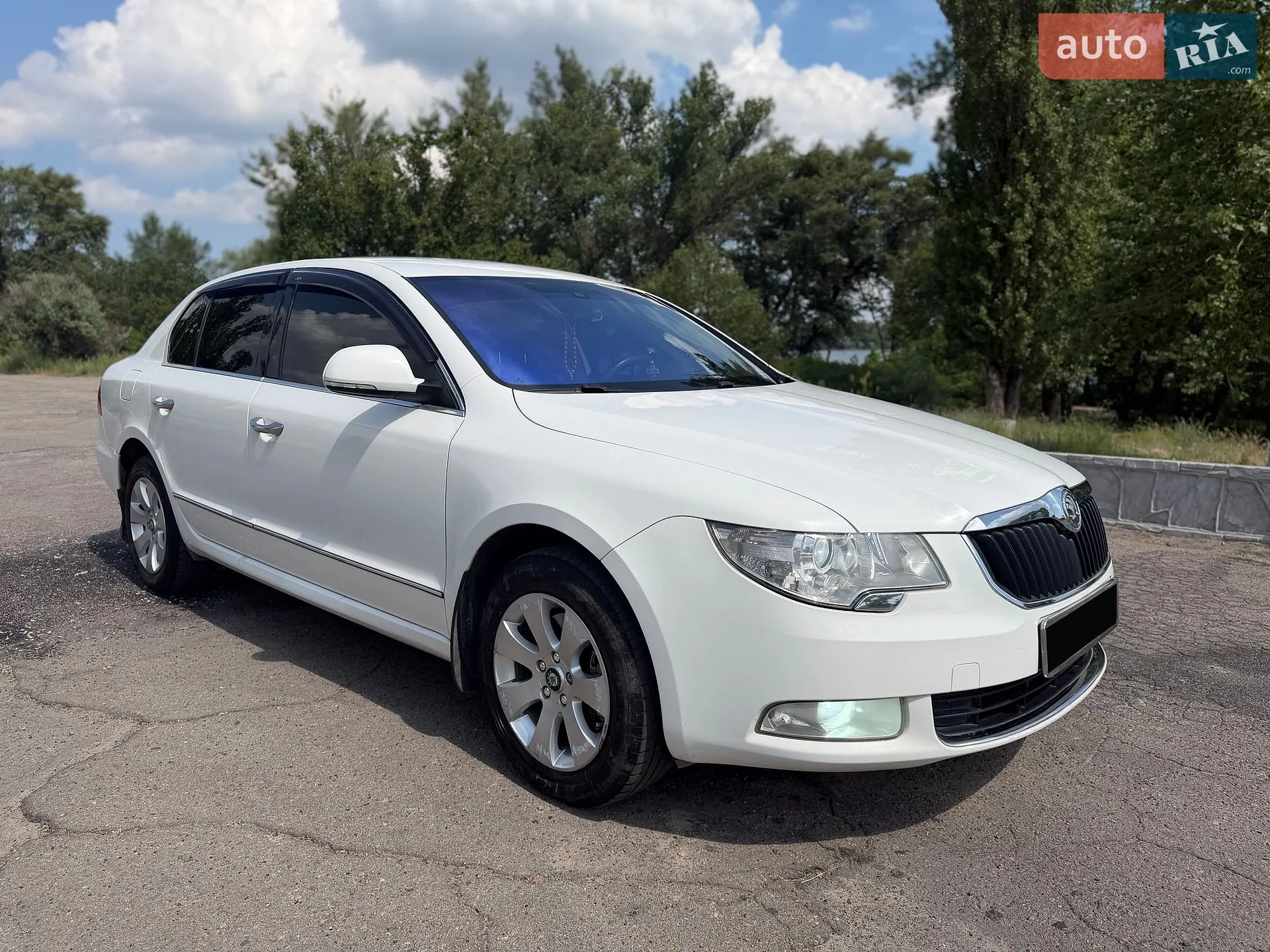 2012 Skoda Superb - мініатюра 10