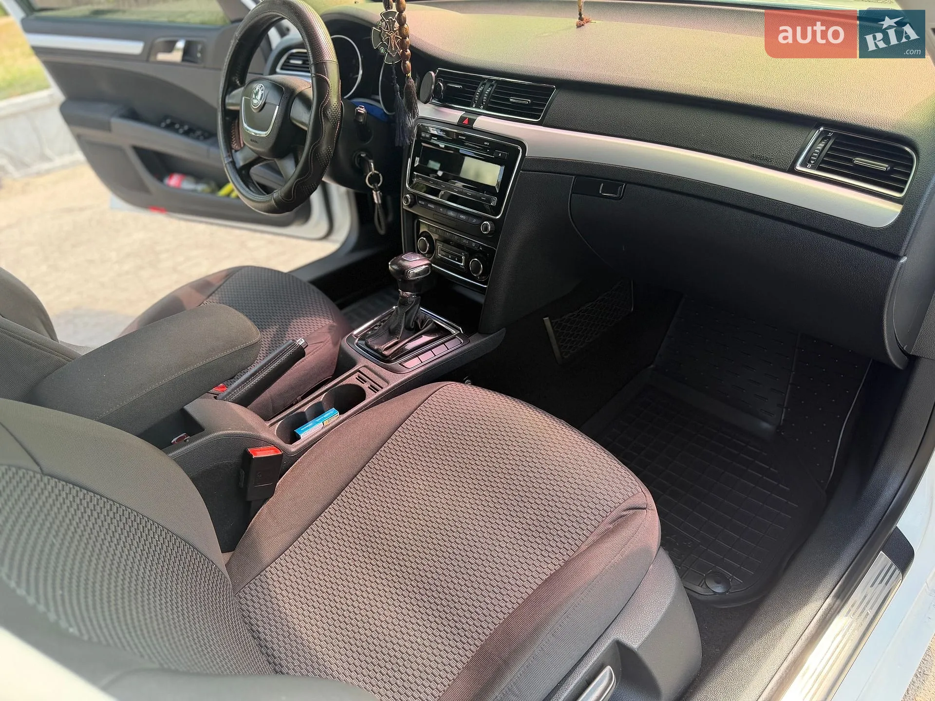 2012 Skoda Superb - мініатюра 24