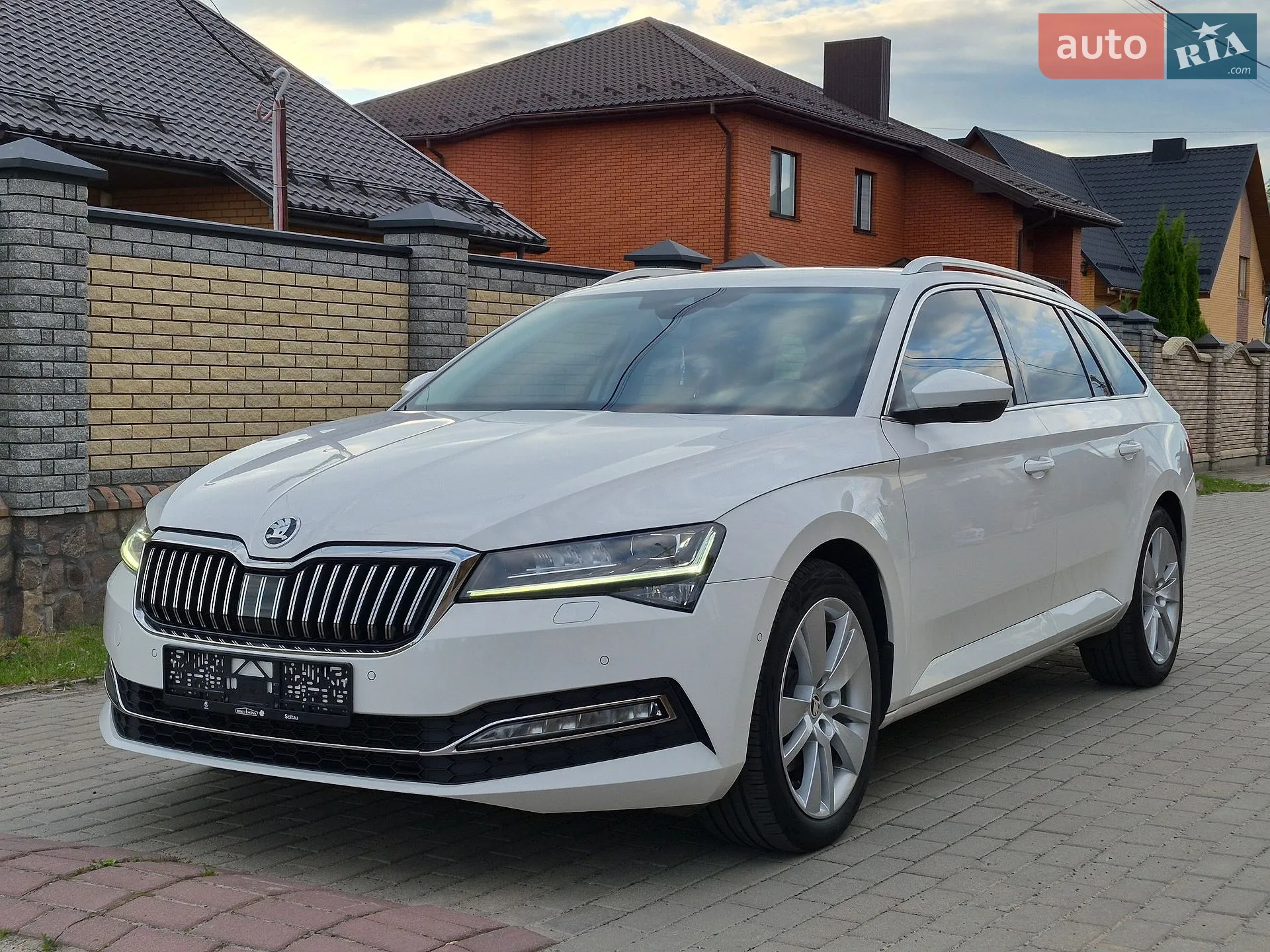 2020 Skoda Superb - мініатюра 4