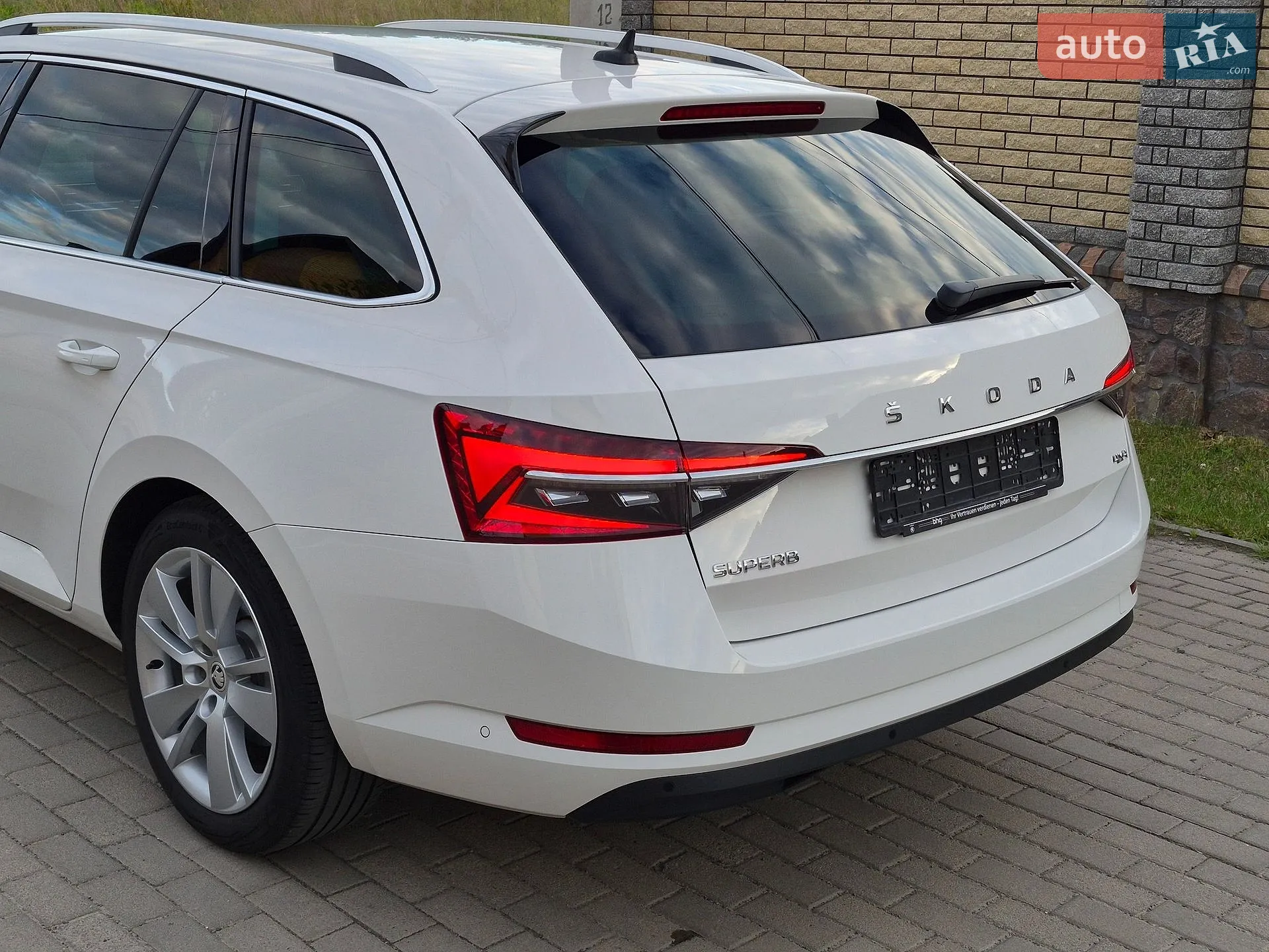 2020 Skoda Superb - мініатюра 12