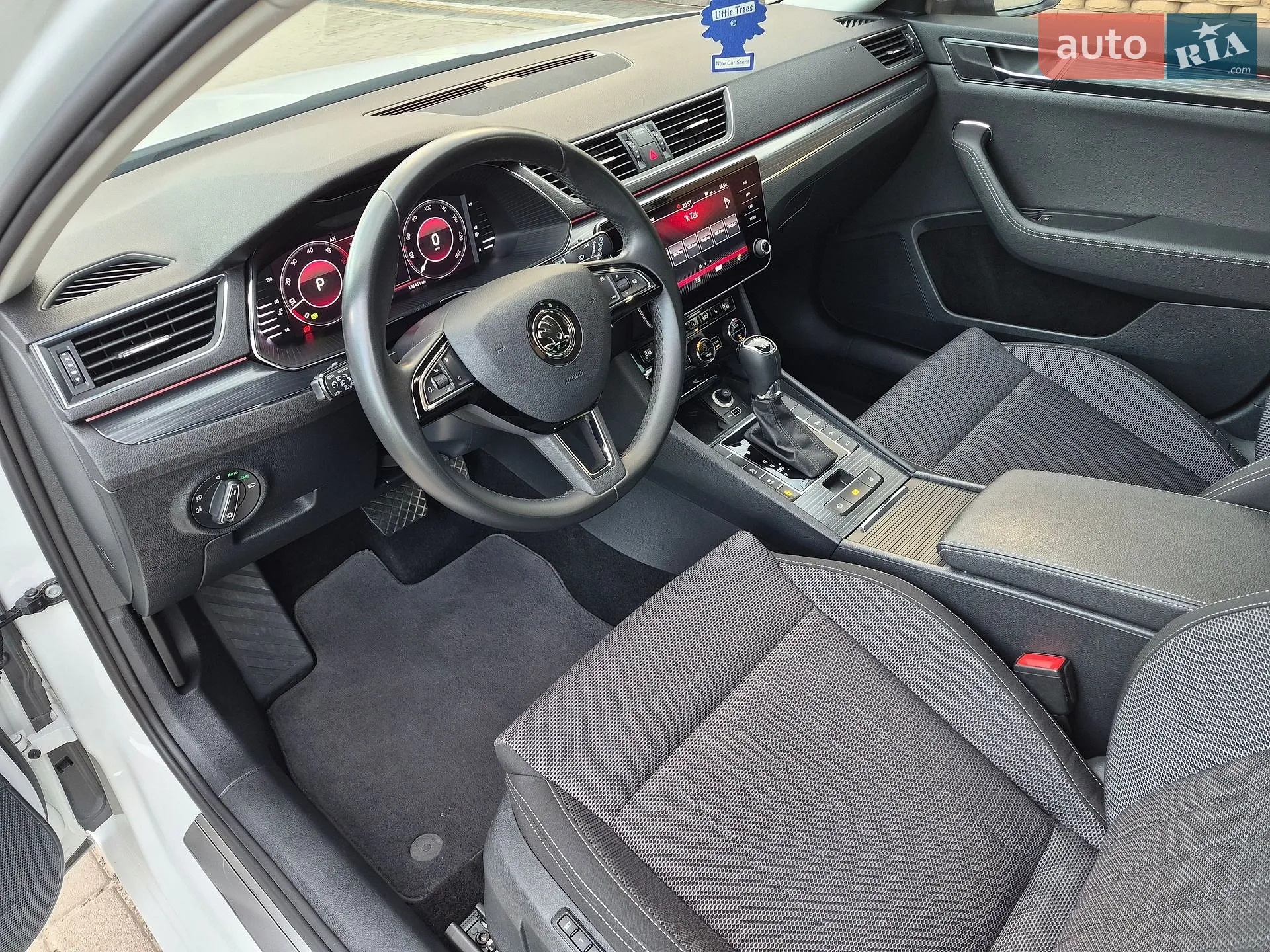 2020 Skoda Superb - мініатюра 32