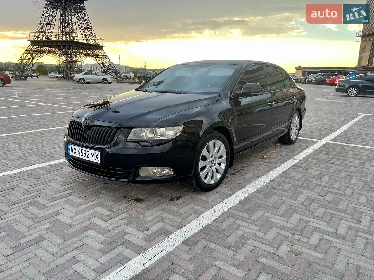 2010 Skoda Superb - мініатюра 23