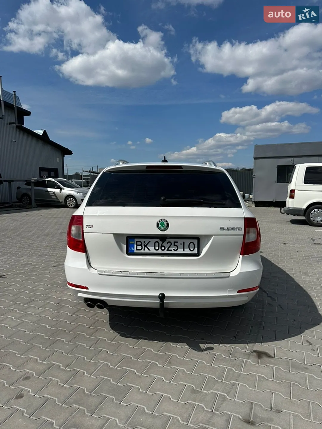 2011 Skoda Superb - мініатюра 8