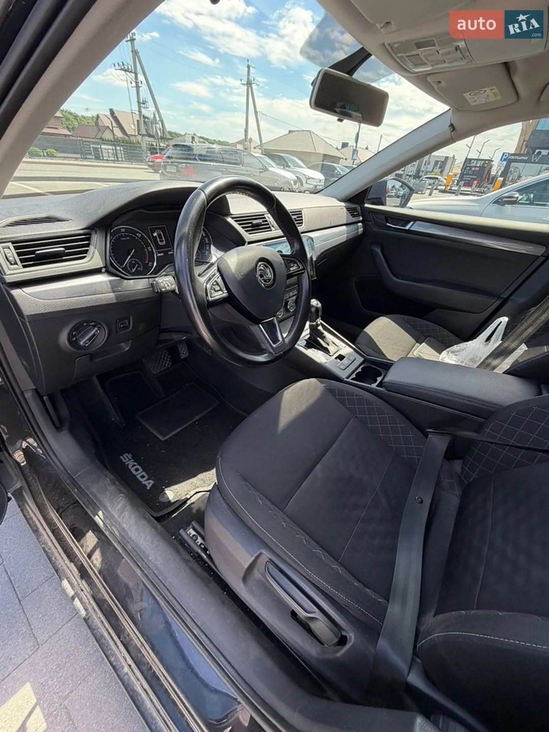 2016 Skoda Superb - мініатюра 13
