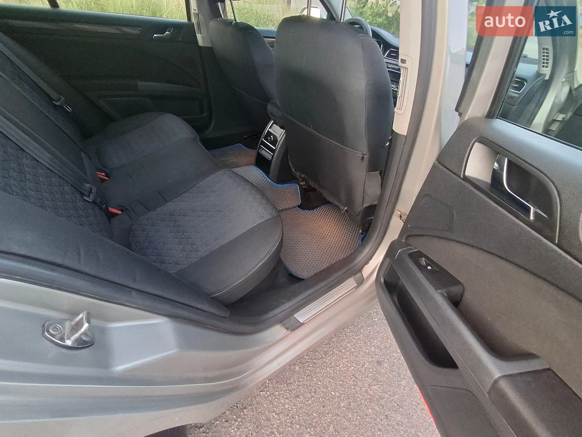 2012 Skoda Superb - мініатюра 2