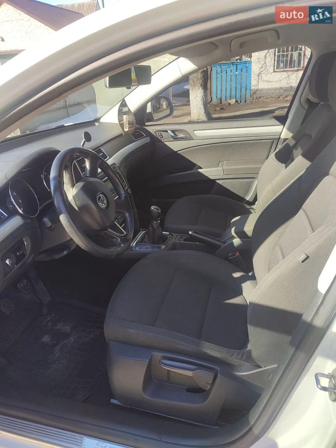 2014 Skoda Superb - мініатюра 9