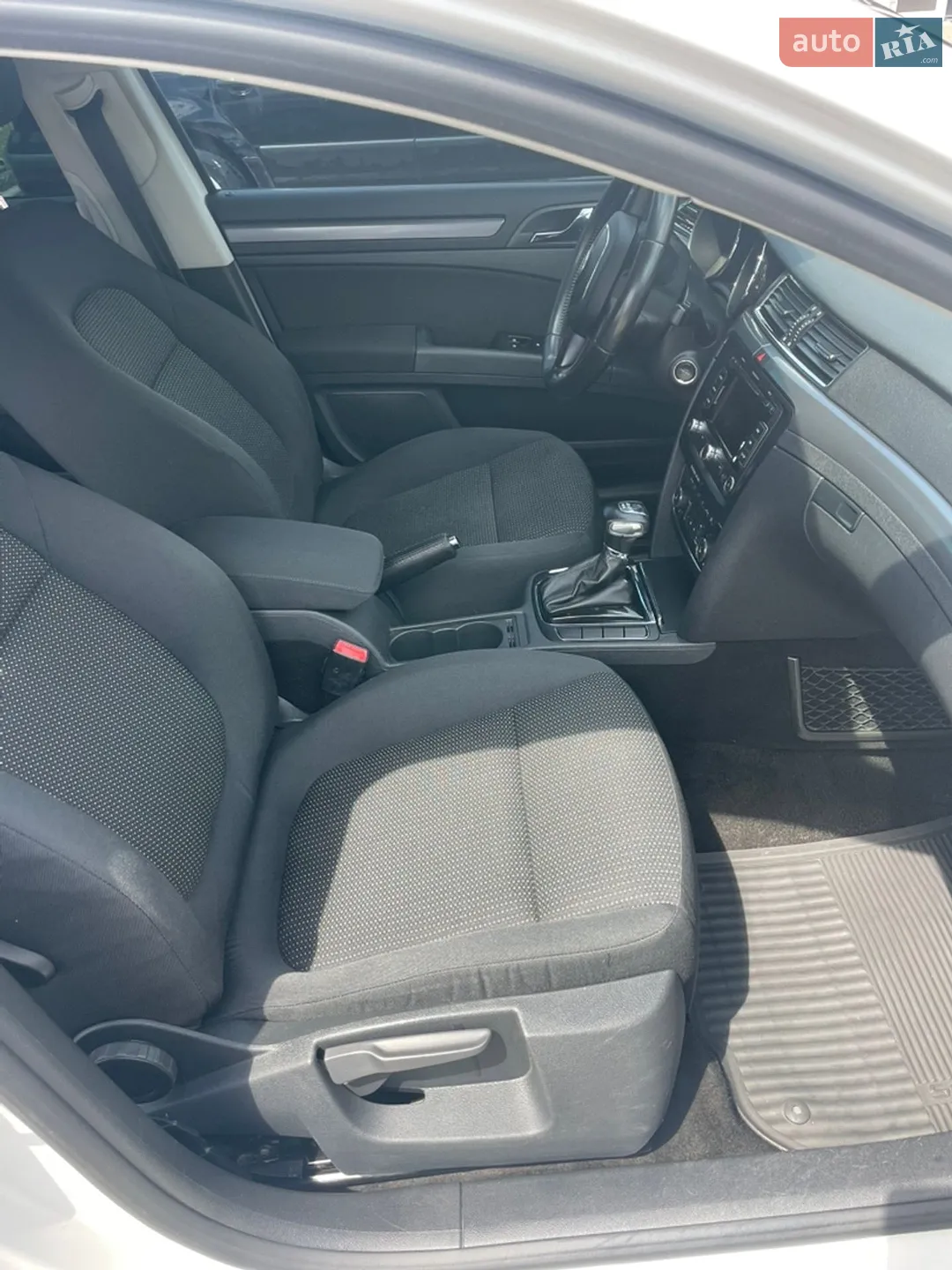2012 Skoda Superb - мініатюра 9