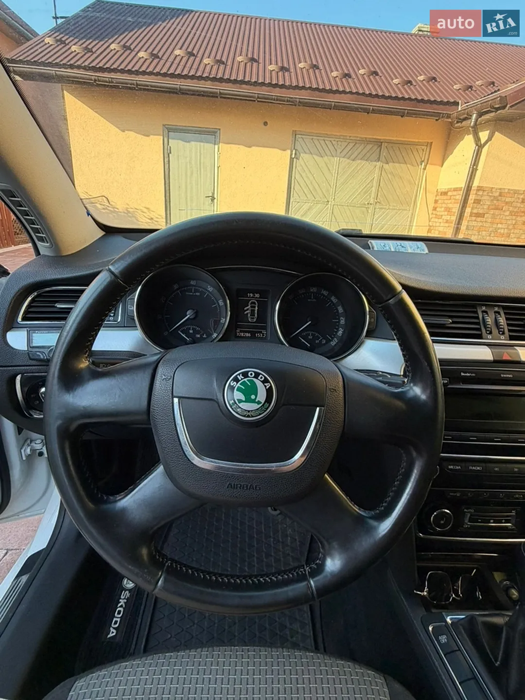 2012 Skoda Superb - мініатюра 29