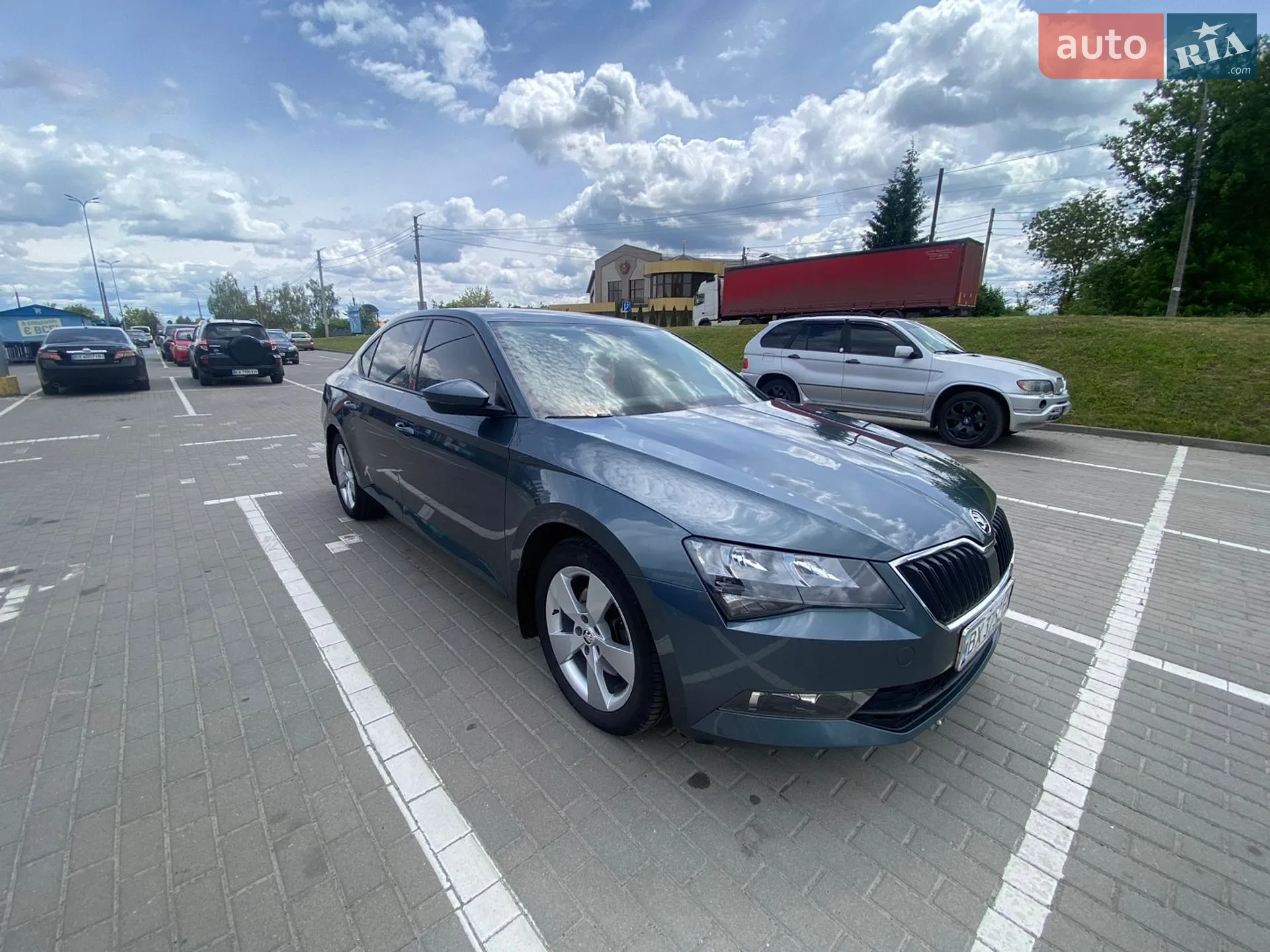 2016 Skoda Superb - мініатюра 12