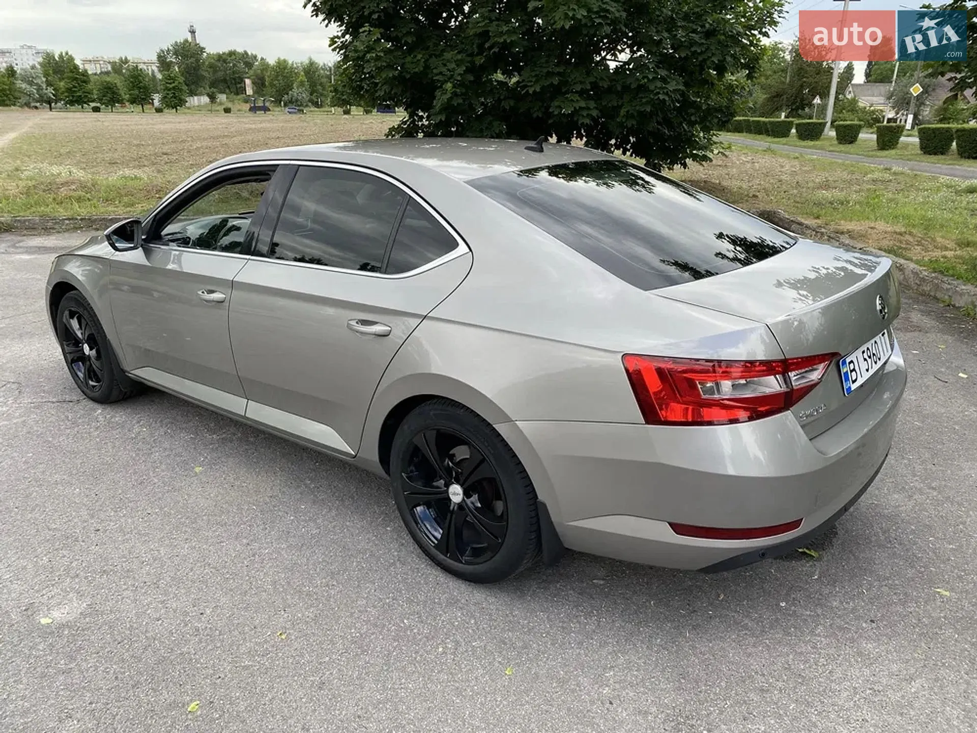 2018 Skoda Superb - мініатюра 8