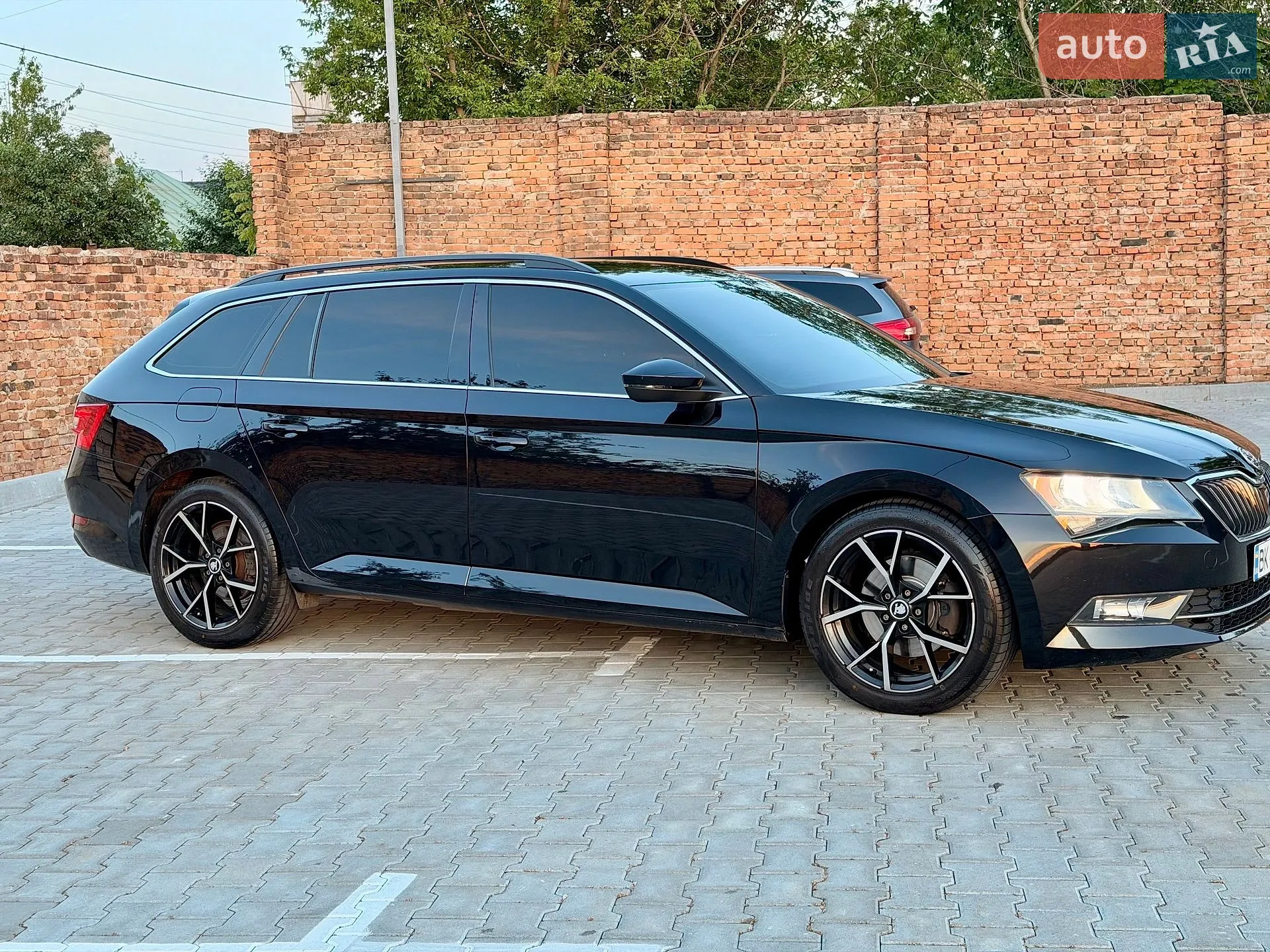 2015 Skoda Superb - мініатюра 11
