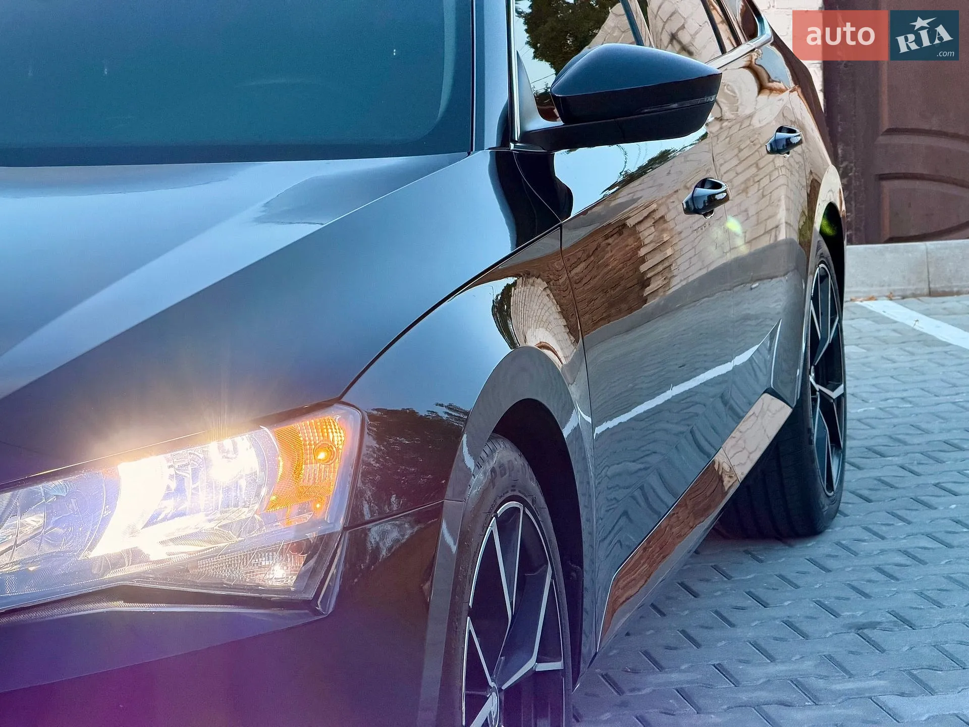 2015 Skoda Superb - мініатюра 14